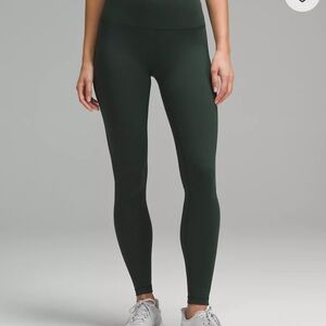 Women's Lululemon Wonder Train Leggings